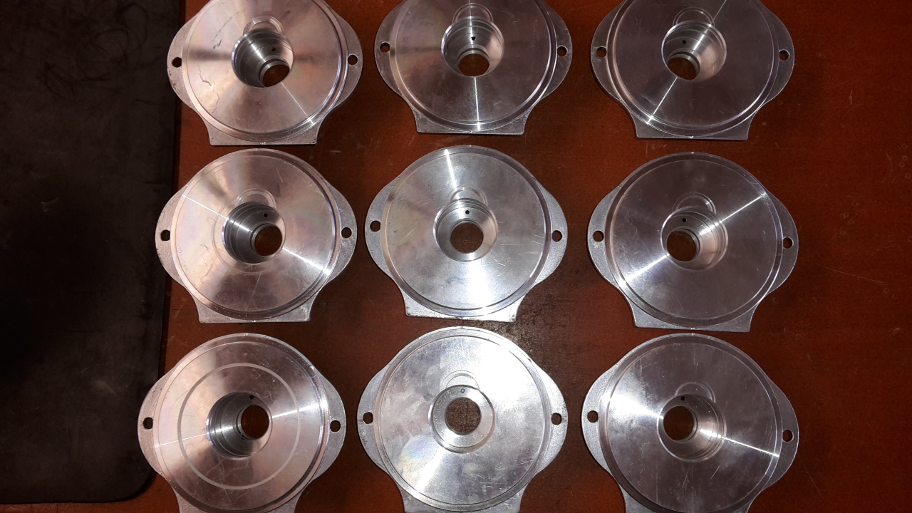 Anonymised manufacturing and quality work context in production environments